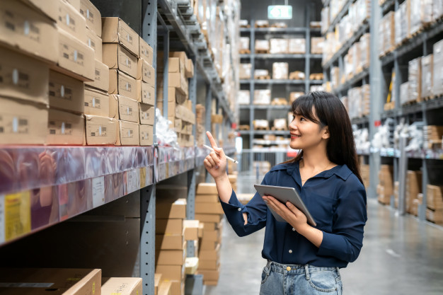 young-asian-woman-auditor-trainee-staff-work-looking-up-checks-number-items-store-by-digital-tablet_73503-1371