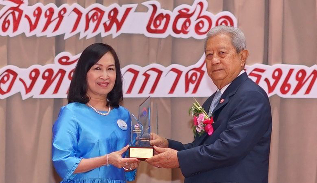womanaward03